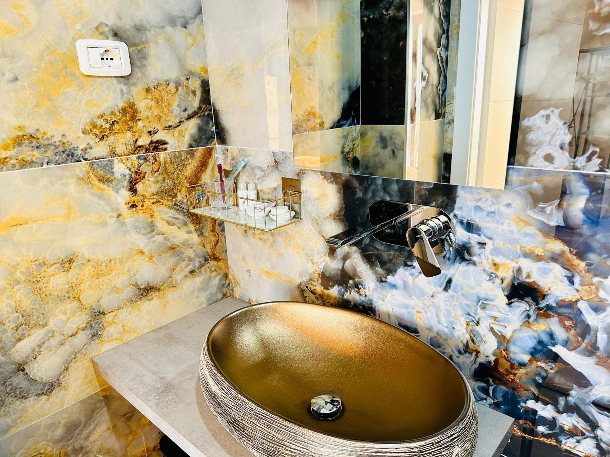 Blumare Arthouse Hotel Salerno Exterior photo